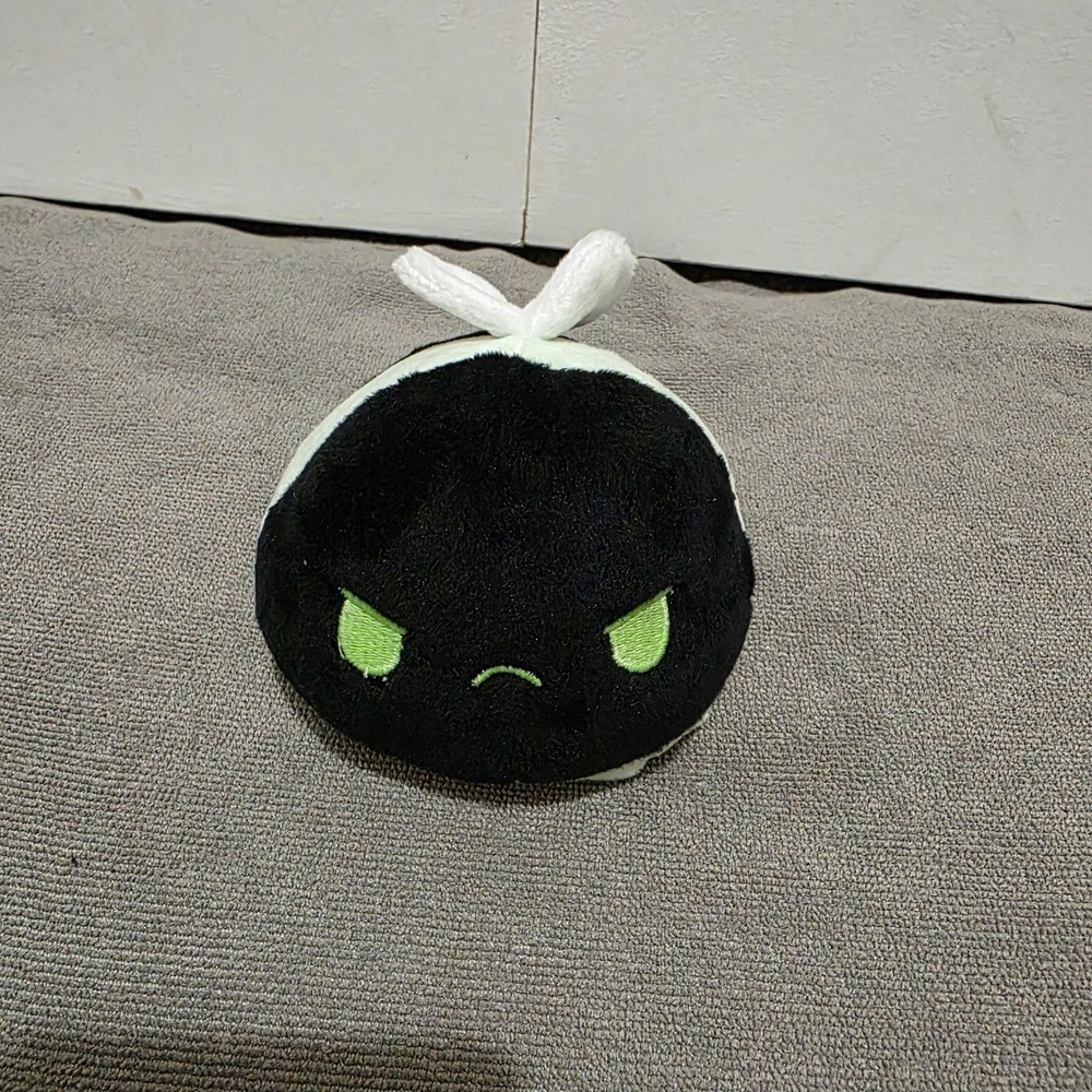 *RARE TeeTurtle Halloween Mystery Box Secret Grail Boo Bee Ghost Bee Plushie